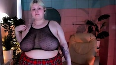 BBW with big boobs on webcam 3 gives ca