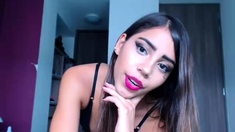 Amateur Webcam Babes Going Solo