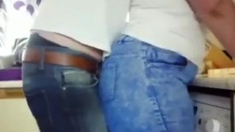 Big-Ass Brunette Girl Has Dry Sex in the Kitchen