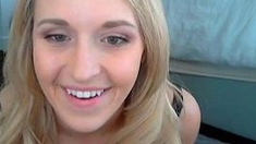 Amateur Webcam Chick Masturbates On Webcam More at