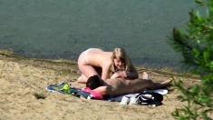 Amateur Gorgeous Topless Young Teens Beach Voyeur Close Up